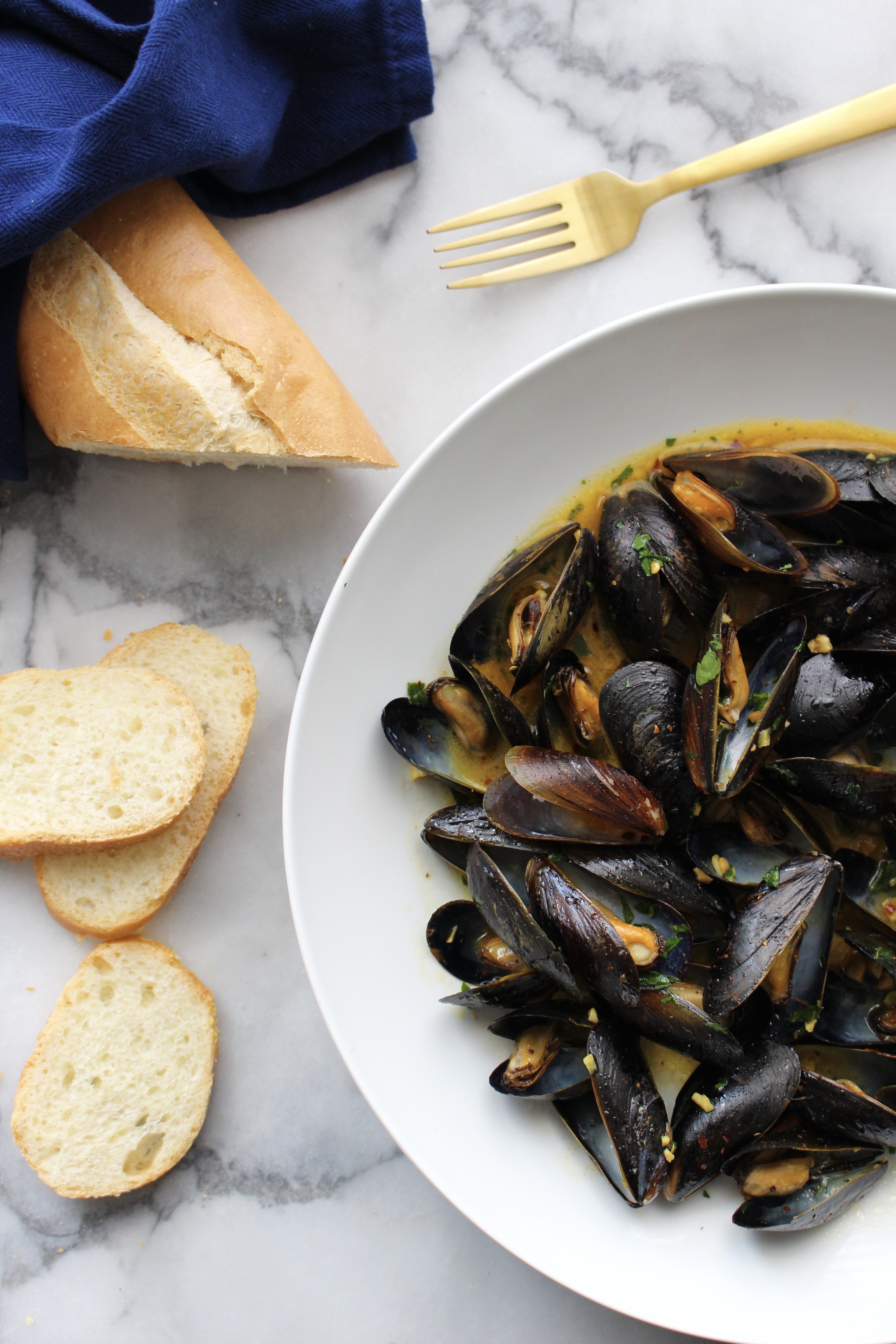 mussels in white wine sauce